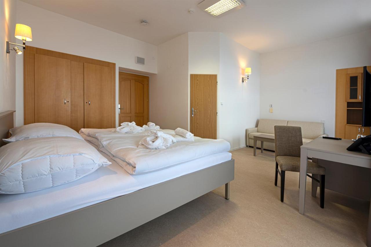 Hotel Granit Nova Polianka*** - Klimaticke Kupele Vysoké Tatry Dış mekan fotoğraf
